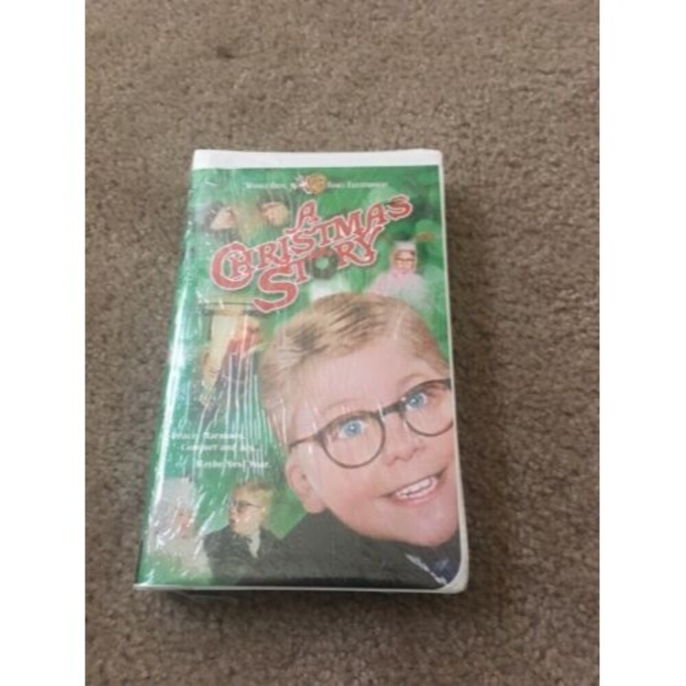 A Christmas Story by Clam Shell VHS 1999 Movie